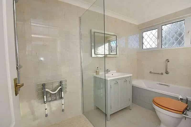 3 Bed House for Sale - Spacious Family Home with Rural Views