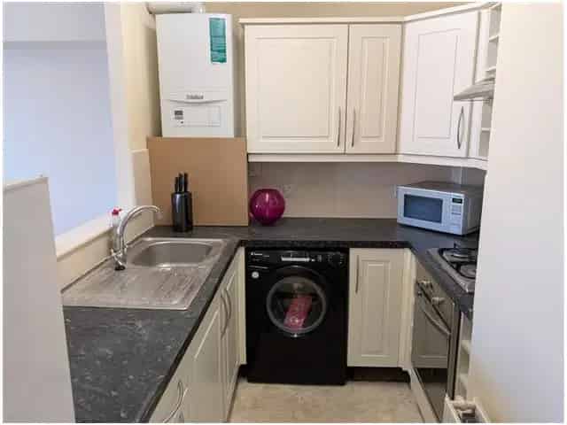 2 Bedroom Flat for Sale in Kilmarnock