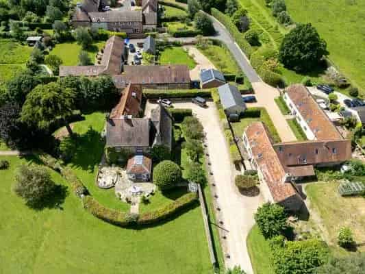 Country House with Garden Meadow and Pond