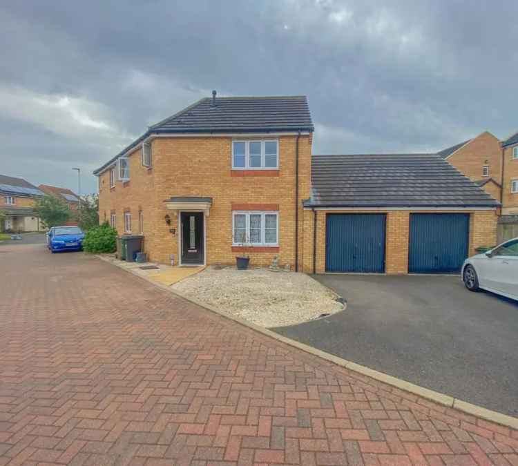 3 bedroom semi-detached house for sale