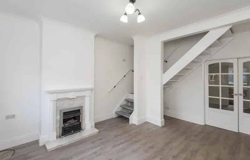 2 Bedroom House To Let Brimington