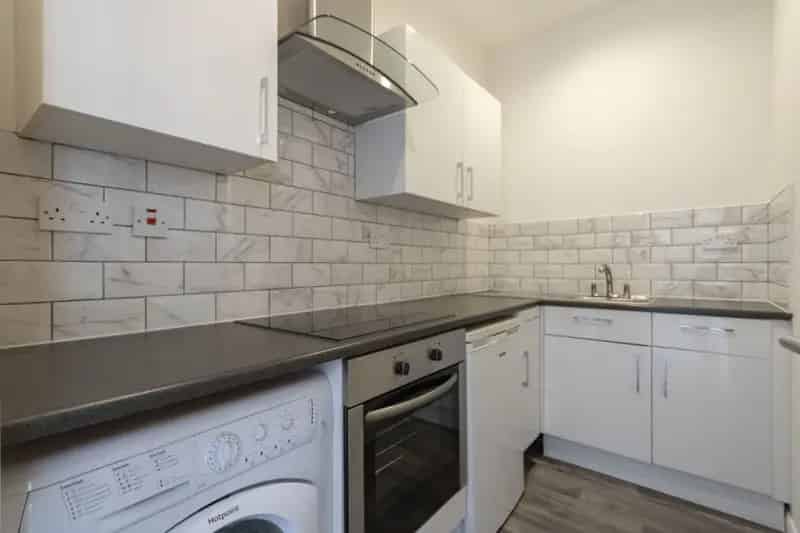 1 Bedroom Flat To Rent Available June 17 2025