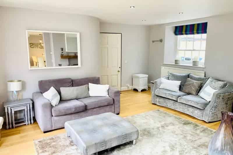 2 Double Bedroom Townhouse Scampton Lincoln