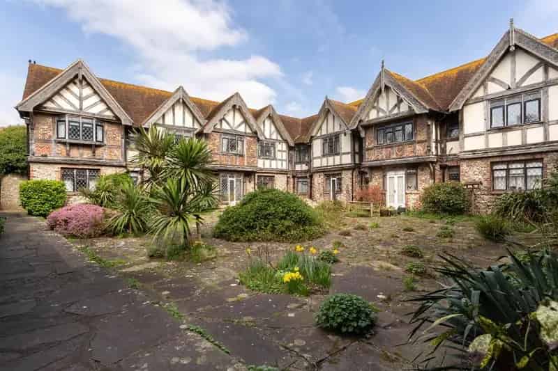 3 Bedroom Apartment for Sale