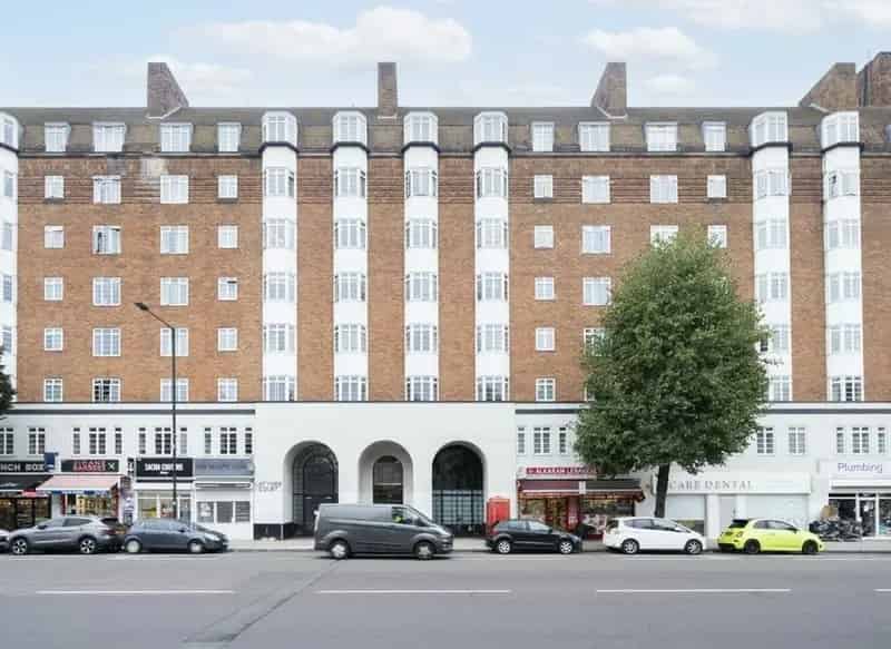 Large One Bedroom Apartment Hammersmith Broadway Kensington High Street