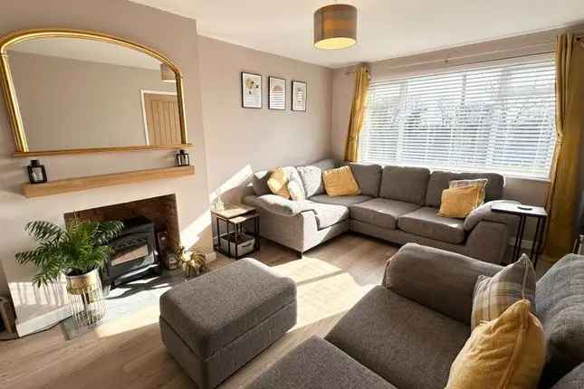 3 Bedroom End Terrace House for Sale in Kingswood Bristol