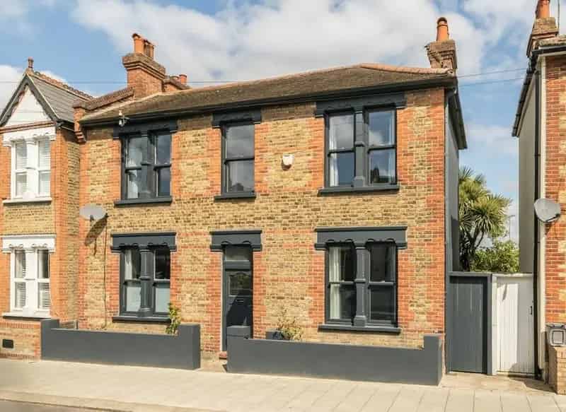 3 Bedroom Detached House Near Honor Oak Park Station Chain Free