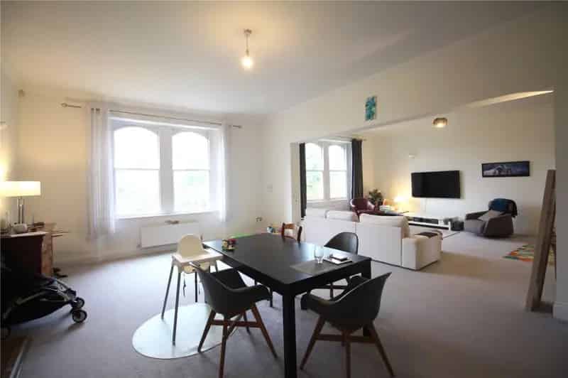 3 Bedroom Apartment Clifton Private Parking Communal Gardens