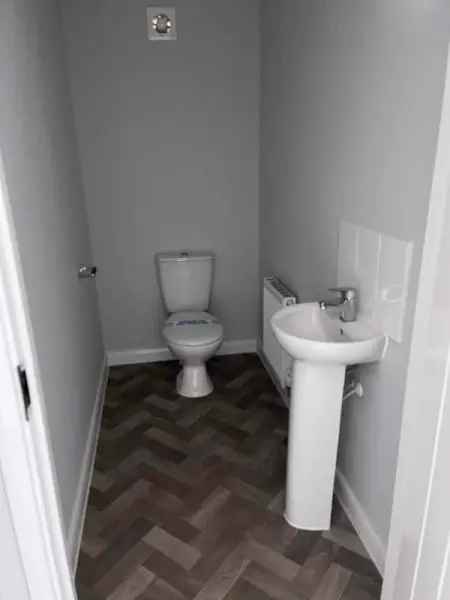 New Build Semi Detached House Claypole