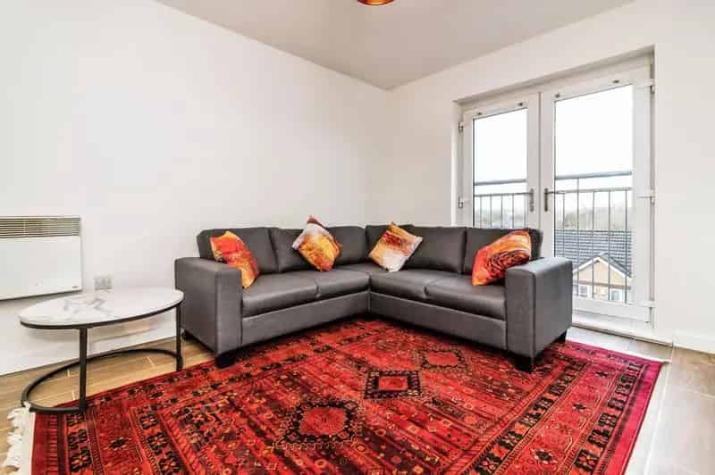 2 Bedroom Flat to Rent Salford M3 Available July 2025