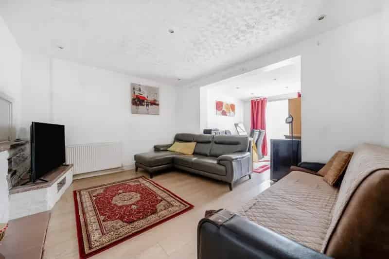 3 Bedroom House For Sale in Abbey Wood