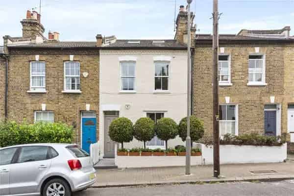 Dalby Road, London, SW18 1AW | Property for sale | Savills
