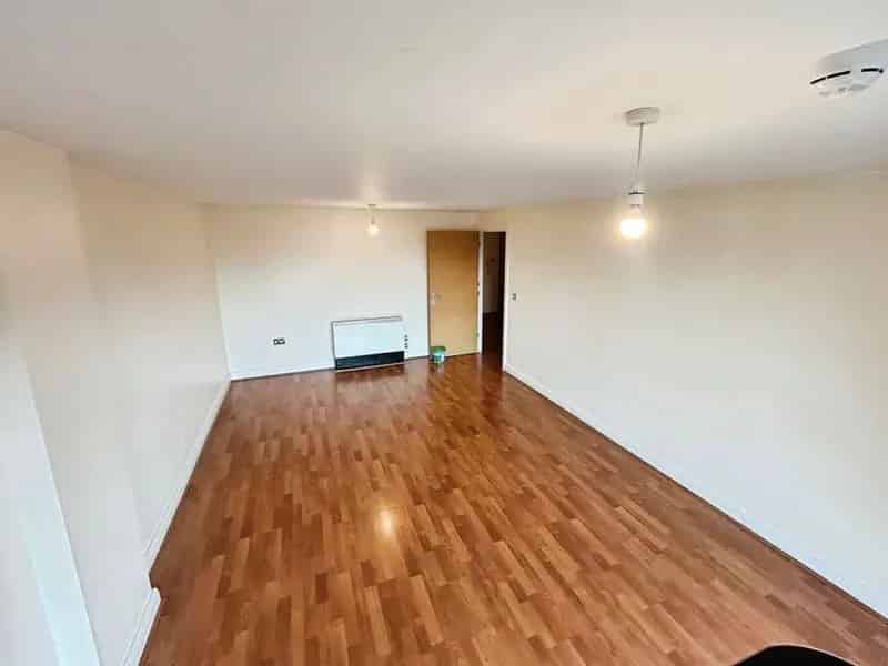 3 Bedroom Flat to Rent Sheffield S1 Devonshire Quarter