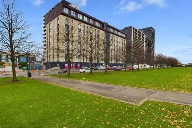 Flat for sale in Glasgow Harbour Terraces, Glasgow G11