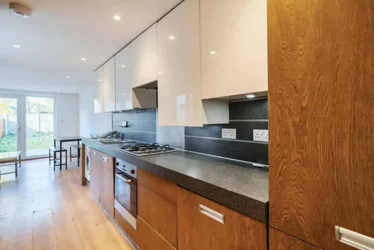 Two Double Bedroom Ground Floor Flat Near Tooting Broadway Earlsfield