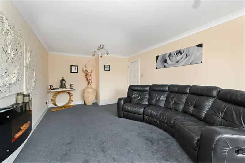 2 Bed Flat First Floor Musselburgh Golf Course Views