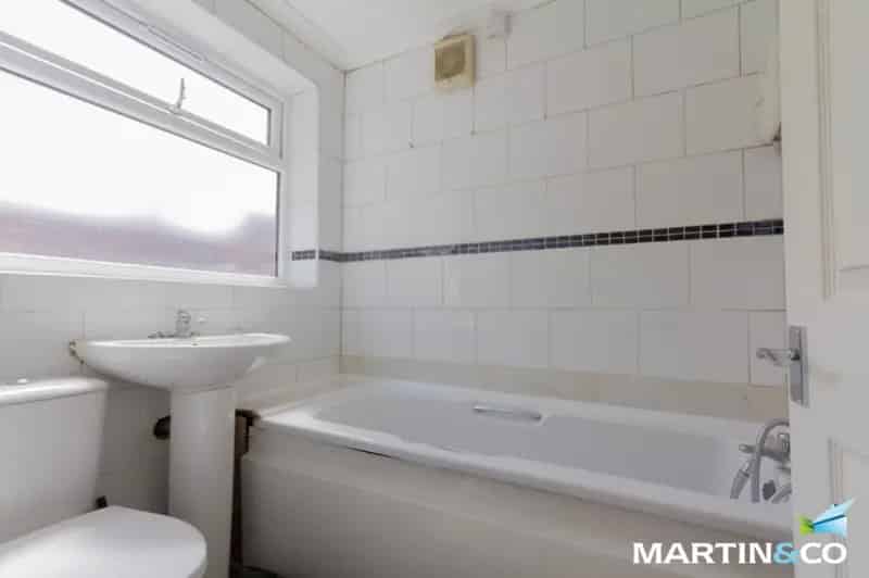 3 Bedroom House To Rent