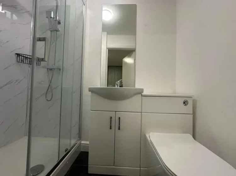 1 Bedroom House Share in Bolton Spacious En-suite Rooms