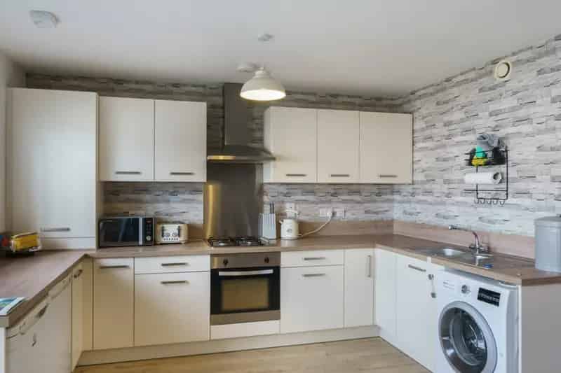 2 Bedroom Flat To Rent Available 16062025