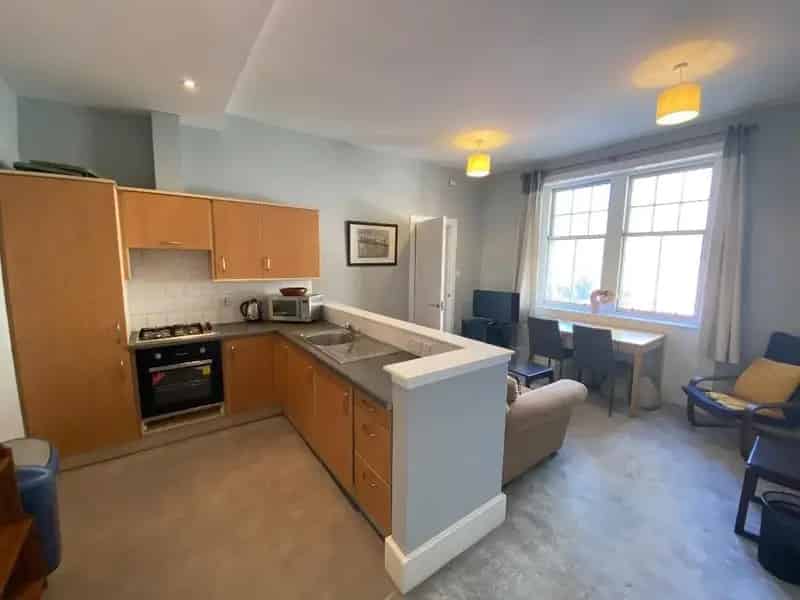 2 Bedroom Flat to Rent Edinburgh