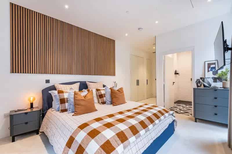 2 Bedroom Flat for Sale -  Luxury Apartment with Roof Terrace