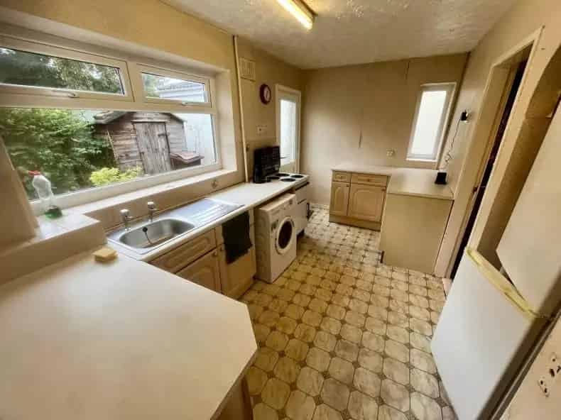 3 Bed Semi Detached House For Sale Cash Buyers Only