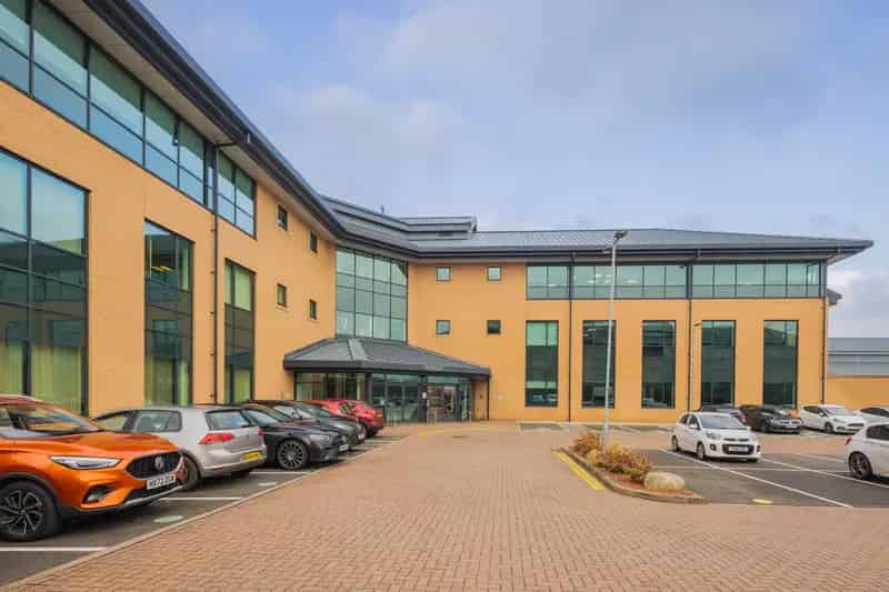Solihull Business Park Office Building: Modern Refurbished Space