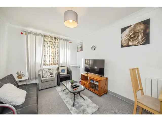 1 Bedroom Flat for Sale