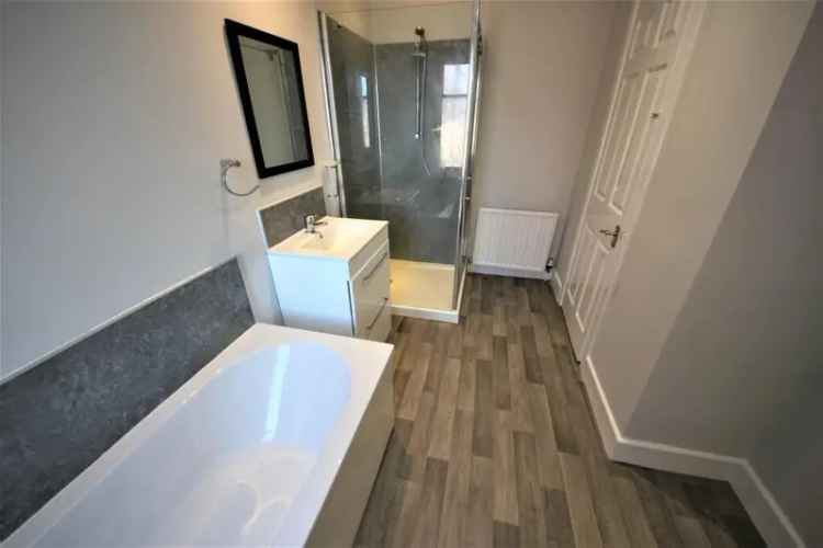 4 Bedroom Student Flat Winton High Street