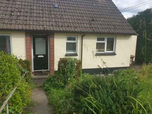 Bungalow For Rent in Mid Devon, England