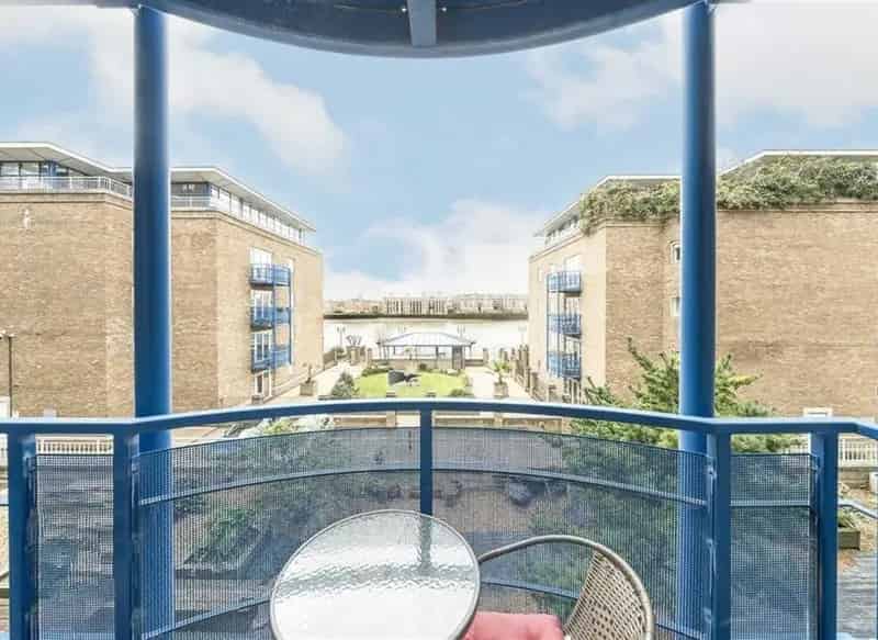 2-Bed Flat Atlantic Wharf River Views Parking Chain Free