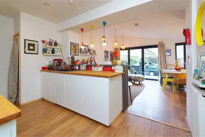 3 Bed Terraced House Extended Family Room Garden East Renfrewshire