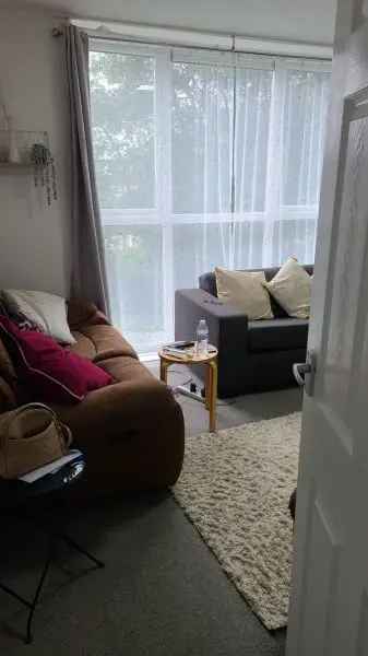 Flat For Rent in Sheffield, England