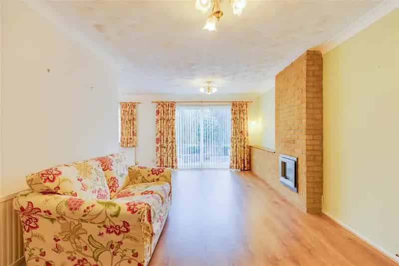 2 Bedroom Semi-Detached Bungalow for Sale