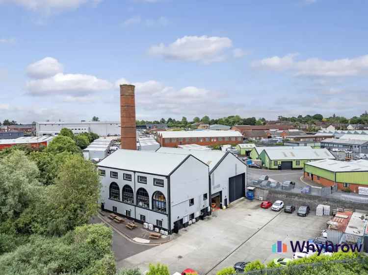Braintree Industrial Unit To Let