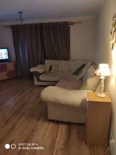 First Floor Flat with Convertible Room
