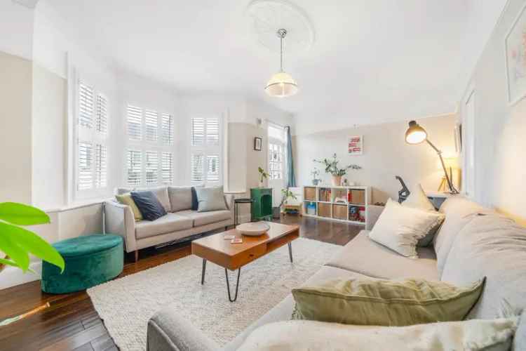 2 Bedroom Maisonette House to Rent Near Brixton
