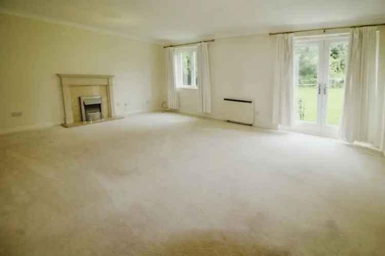 2 Bedroom Flat for Sale Styal Cheshire SK9