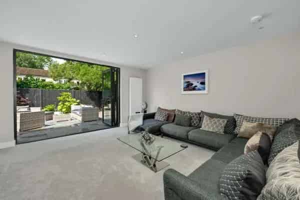 Stunning Modern Home in Weybridge