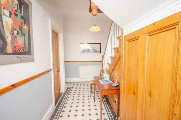 5 Bedroom Semi Detached House For Sale