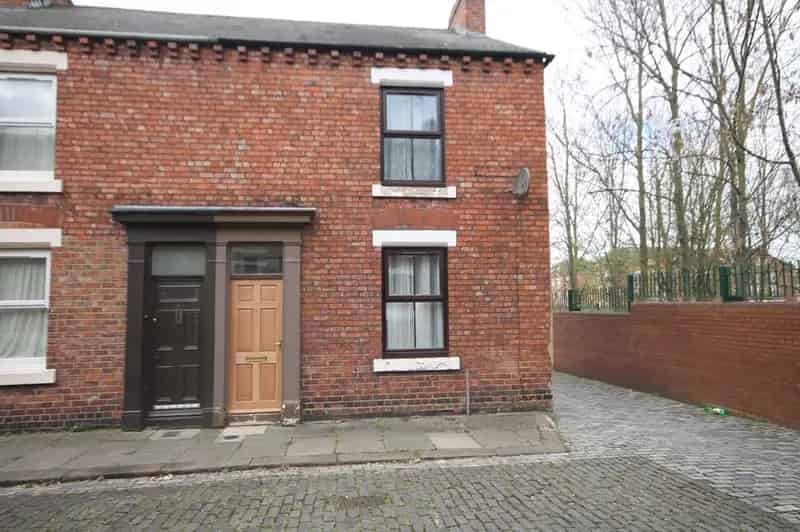 2 bedroom Mid Terrace House to rent, Stockton-On-Tees, Cleveland, TS18