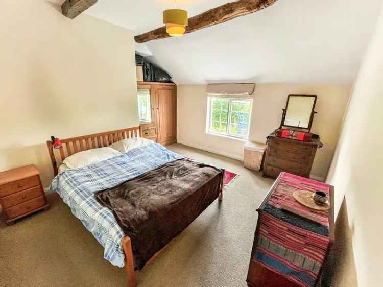 House For Sale in North West Leicestershire, England