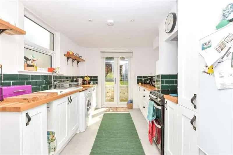 3 Bed House for Sale Near Hospital and Bus Routes