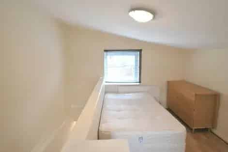 1 Bedroom Duplex in Roath Cardiff Near City Centre