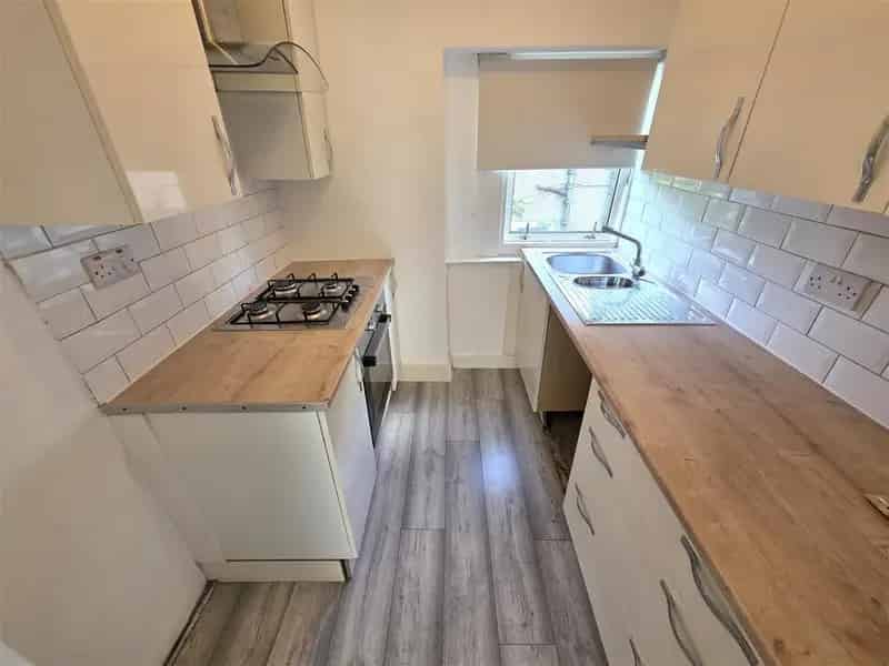 3 Bedroom Apartment to Rent Glasgow Southside
