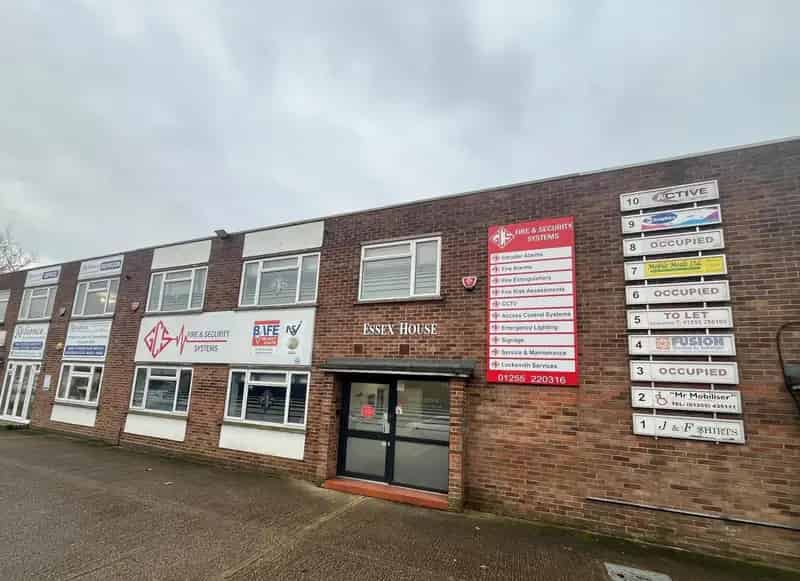 Terrace IndustrialRetail Unit with Warehouse and Office Space