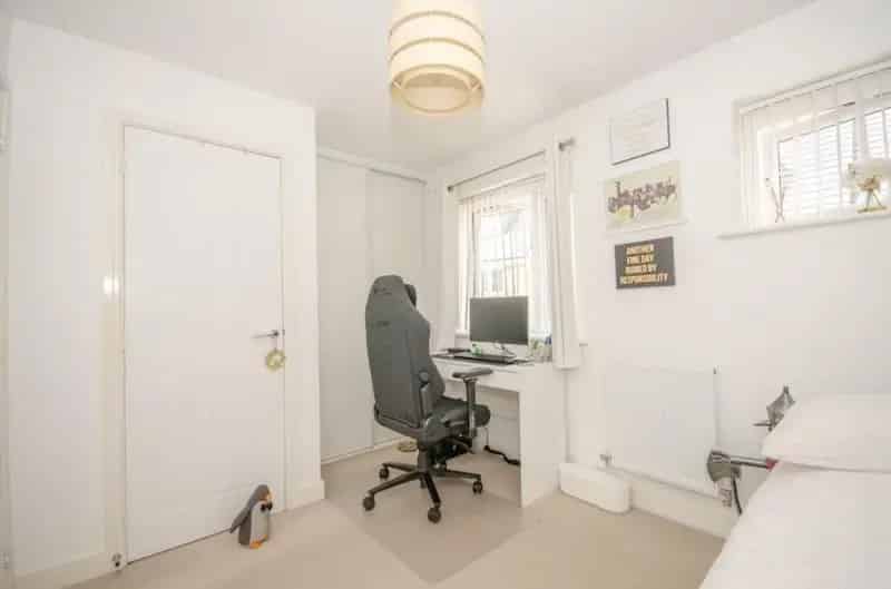 2 Bed Semi-Detached House for Sale Ideal First Time Purchase