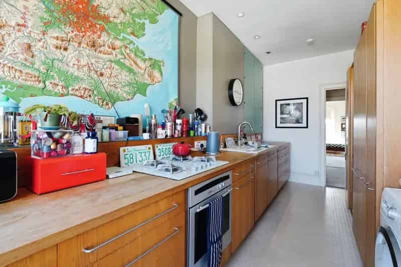 Two Bedroom Apartment Adelaide Crescent Beachfront