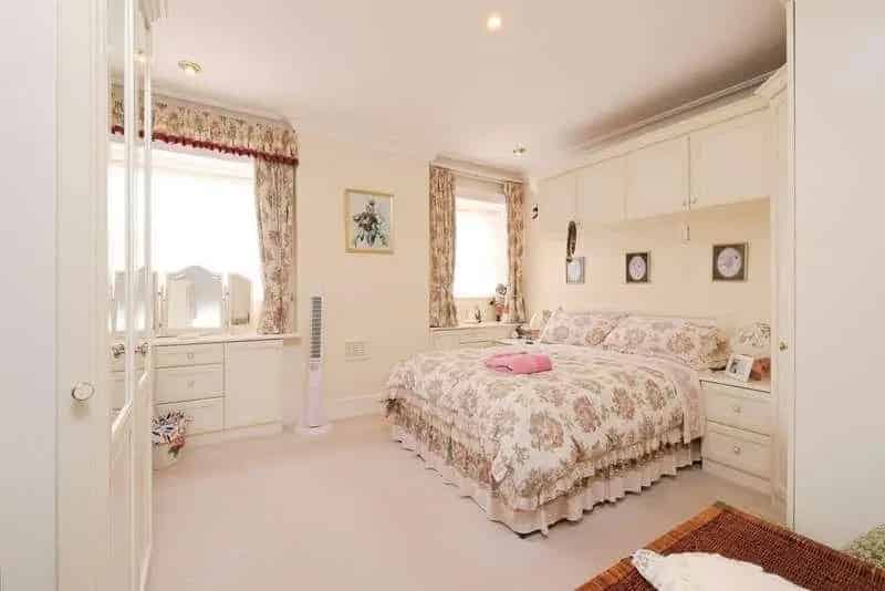 2 Bed Flat for Sale in Monmouth Town Centre