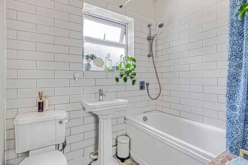 Flat For Sale , London, England